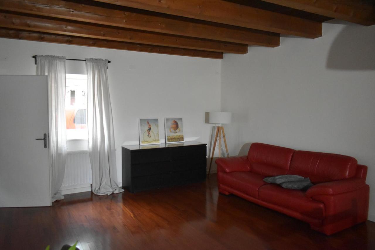 Small House In Vipava Valley المظهر الخارجي الصورة